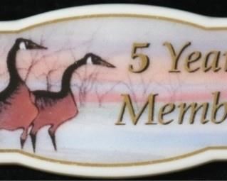 295x - P Buckley Moss 5 Year Member Pin
