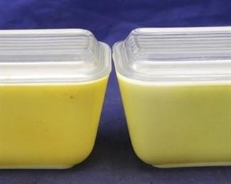 365 - 2 Yellow Pyrex covered refrigerator dishes 4 1/2 x 3 1/2