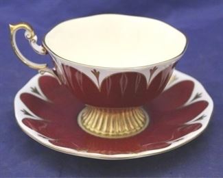 426 - Royal Albert cup and saucer (2pc)
