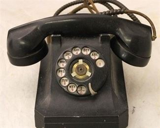 708 - Vintage Stromberg-Carlson rotary telephone
