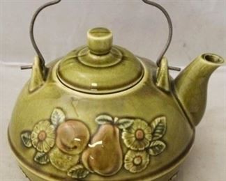 733 - Ceramic teapot 7" tall
