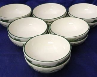 797 - Franciscan Ivy set of 14 bowls 5 1/2"
