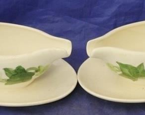 798 - 2 Franciscan Ivy gravy boats
