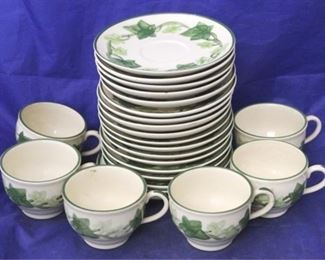 821 - 24 Pieces Franciscan Ivy cups & saucers

