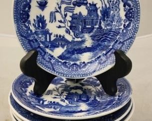 925 - Set of 10 blue & white plates 6" round
