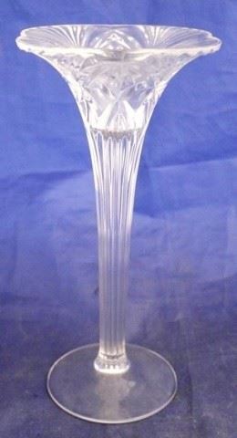 1011 - Crystal vase 8 1/4" tall
