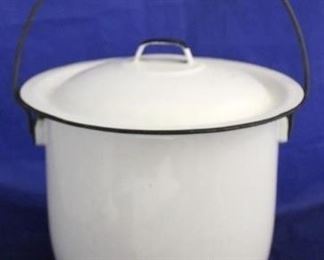 1027 - Vintage enamel slop bucket with lid Red wood handle 10 x 10
