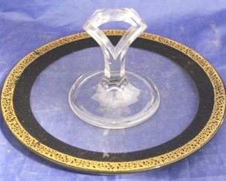 1582 - Vintage gold trim glass center handle cake plate 9 3/4
