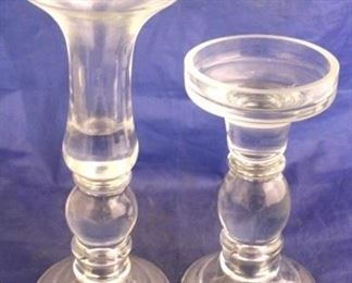 1633 - Pair glass candle holders
