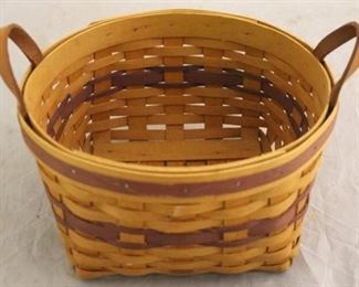 1648 - Longaberger 1997 basket 9 x 5 1/2 x 10