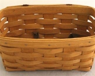1671 - Longaberger 1990 basket - as is Broken handle 10 x 5 1/2 x 10
