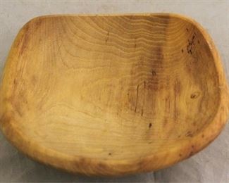 1686 - Signed & dated 2006 carved wood dough bowl 6 1/2 x 6 1/2
