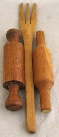 1694 - 3 Wooden utensils
