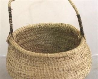 1695 - Vintage South Carolina sweetgrass basket 6 x 12
