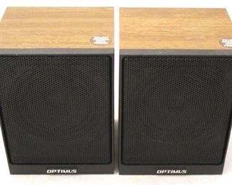 5011 - Pair Optimus XTS-25 speakers 7 x 5 x 4
