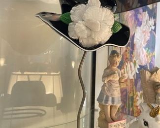 Woman's porcelain hat and stand