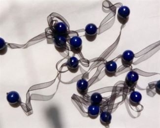 lariat of 12 lapislazuli beads from Afghanistan