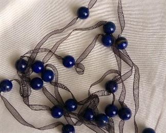 lariat of 19 beads lapislazuli from Afghanistan