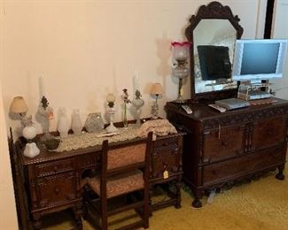 Matching dresser and vanity in master bedroom 