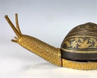 Rare Vintage Toledo Bronze Snail Push Bell - Lot 90