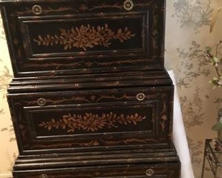 Decorative stand/desk, drops down 