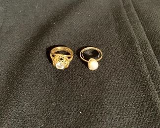 14 k gold rings