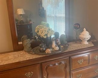 AMERICAN DREW QUEEN BEDROOM SUITE