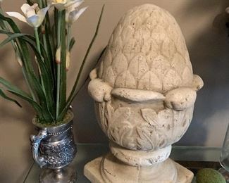 HUGE SELECTION OF HOME DECOR