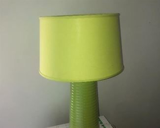 GREEEEEEN LAMP VIBRANT 