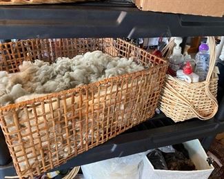 Sheep Wool Basket Separate