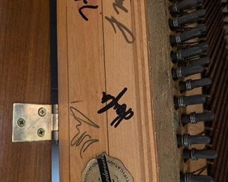 Signatures inside Piano