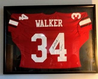 HERSCHEL WALKER AUTOGRAPHED GEORGIA BULLDOGS #34 RED JERSEY W/ 82 HEISMAN