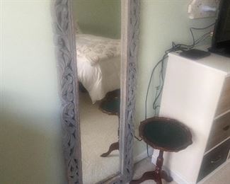 Floor mirror sold