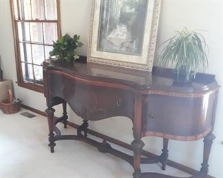 Serpentine  front sideboard/ buffet in beautiful condition  plus a matching...