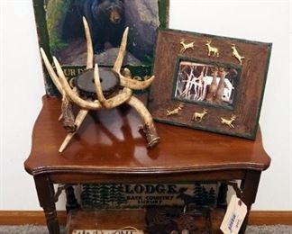 Rustic Lodge Decor Including Candle Holder, Welcome Signs, Metal Brackets And More, Contents Of Table, Qty 11 Pieces