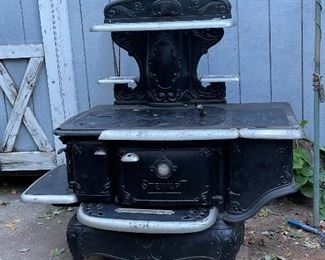 Vintage Stewart stove. This stove is in amazing shape as it has been in storage for some time. Do not miss this amazing piece of culinary and home appliance history 