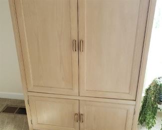 Media Armoire