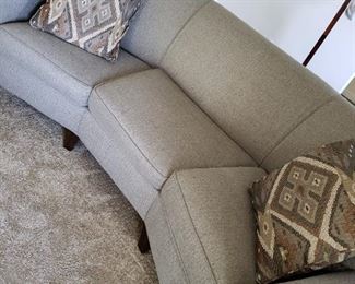 FLEXSTEEL Sofa..purchased at Gates Furniture. Very nice.