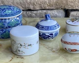 Small Collection Of Porcelain Trinket Boxes - Limoges, Rosenthal, Royal Worchester, & Germany 