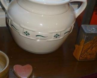  LONGABERGER  COOKIE  JAR