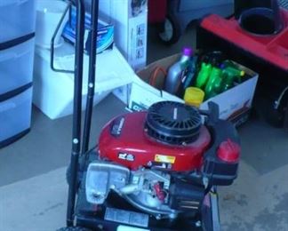 PORTABLE GENERATOR 