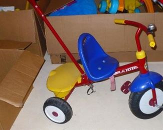A LOT OF FUN FOR A LITTLE  ONE ON THIS TRICYCLE 