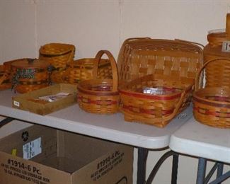 LONGABERGER  BASKETS INCLUDING  2 CRISCO BASKETS      LONGABERGER  SANTA NECKLACE