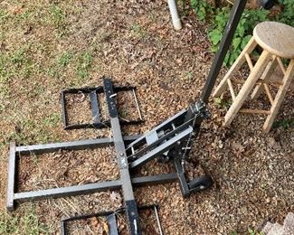 Lawn mower jack/lift