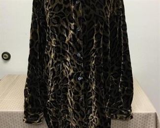 Lightweight Leopard Print Button Front Long Sleeve Tunic Top Denim Co 1X