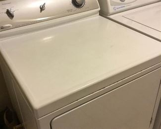 F080 Maytag Quiet Series 200 Electric Dryer
