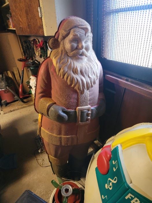 Polk Santa. really dusty. some damage. Yet this is super rare. 