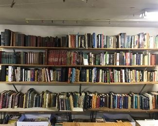 Tons of Vintage Books, Medical, Texas, Gardening and More