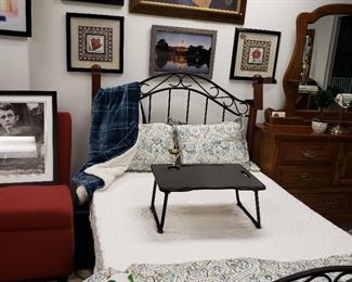 Full Size Metal Bed with Wooden Post