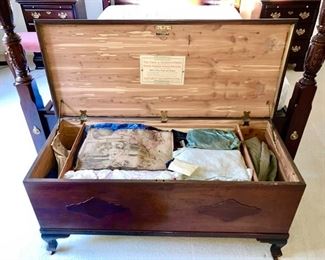 Forest Park Line cedar chest, The Hudson Co., Detroit, antique linens, etc. inside cedar chest